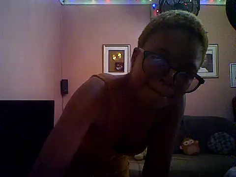 QUEENSasha27's cam snapshot