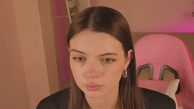 Ellya_me's cam snapshot