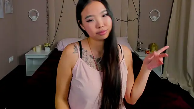 Vina_Moon's cam snapshot