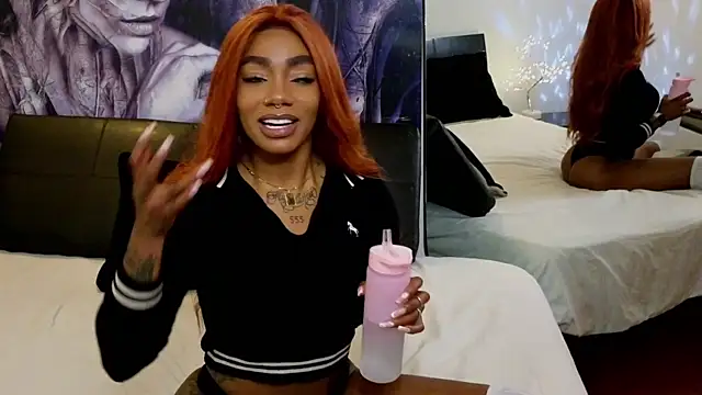 emely_brandon's cam snapshot