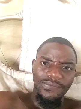 KwaneleK1 live sex cam