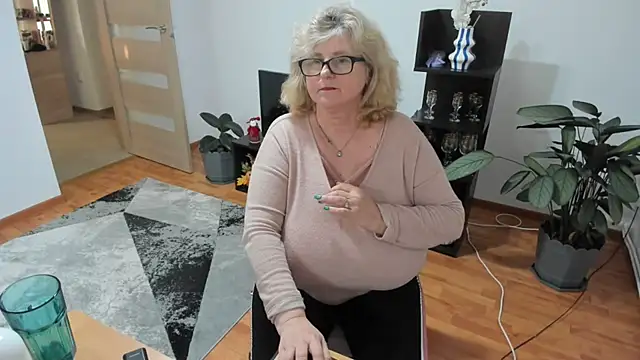 NoraJohnson6 live sex cam