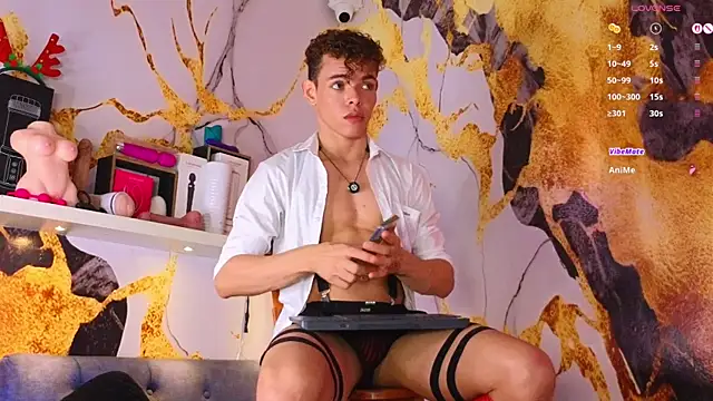 Nijinsky_LatinBoy live sex cam