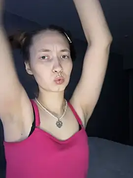 Holy_Poly's cam snapshot