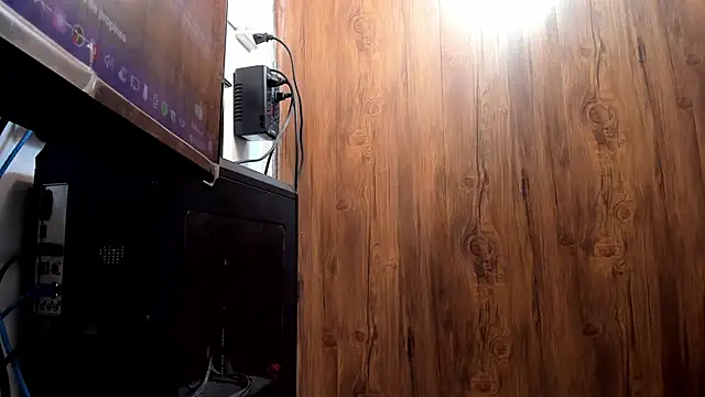 Mature_Skinny live sex cam