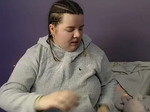 so_shy's cam snapshot