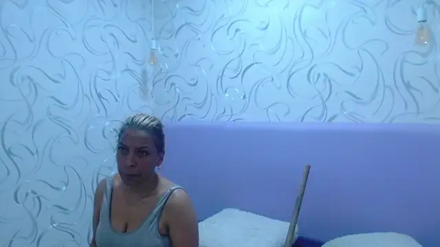 NathaliaSmith3x's cam snapshot