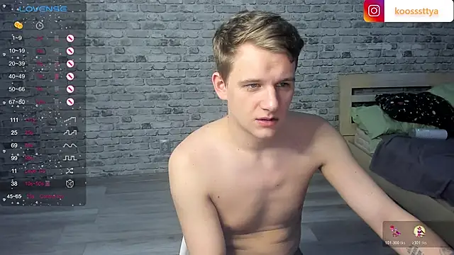 koosssttyaa live sex cam