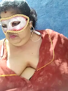 tamilthanushri's cam snapshot