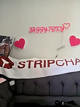 Jassy_Foxy's cam snapshot