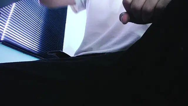 zacwatson_'s cam snapshot