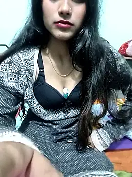 Yours-Zeenat's cam snapshot