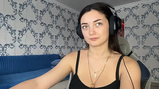 TwotyBright live sex cam