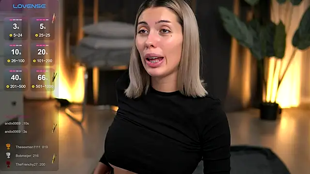 AudreyZanne live sex cam