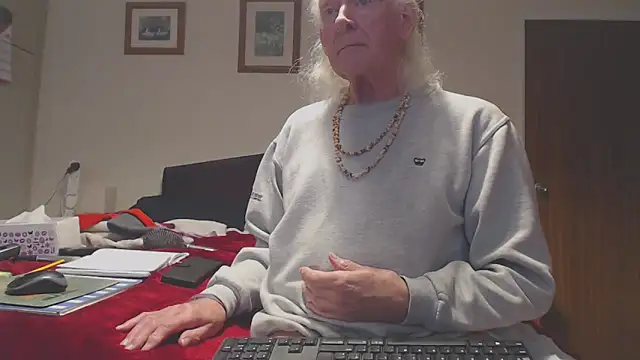 WaverlyKernow live sex cam