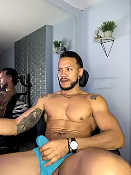 ARON_TAYLER01 live sex cam