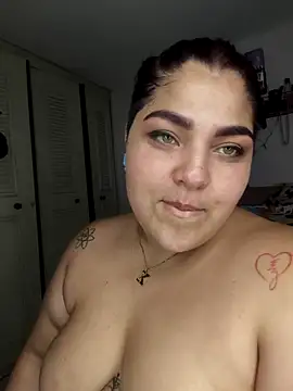 kendra_lil_evill live sex cam