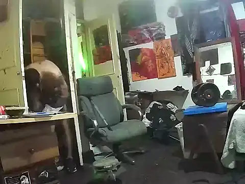 amoralall's cam snapshot