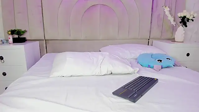 rebeca_brown_ live sex cam