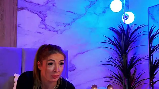 Izabellle02's cam snapshot