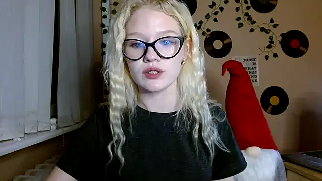 Aria__Moon's cam snapshot