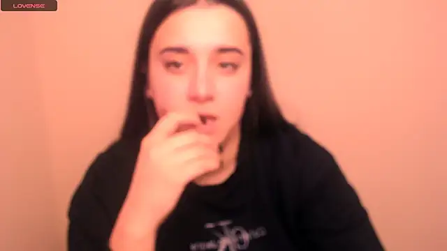 AlinaDoll_'s cam snapshot