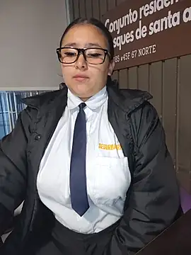 Cute_Penelope's cam snapshot