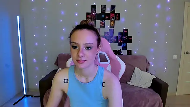 Suzie_Q69's cam snapshot