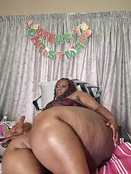 ThickianaRider's cam snapshot