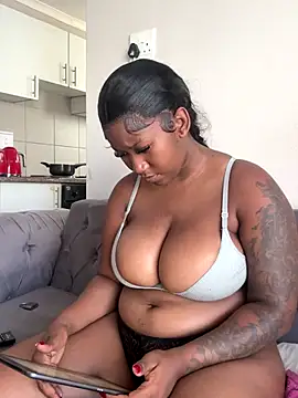 Brandyy23's cam snapshot