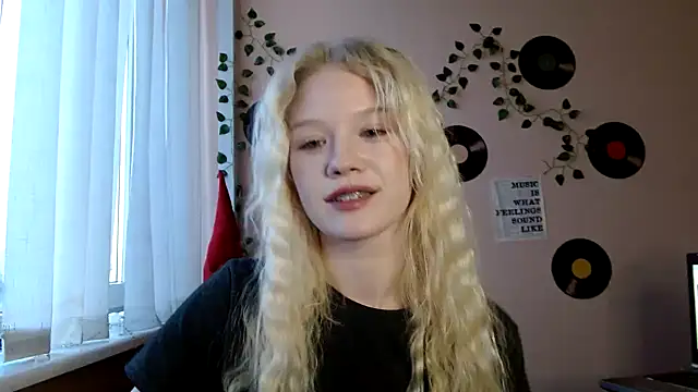 Aria__Moon's cam snapshot