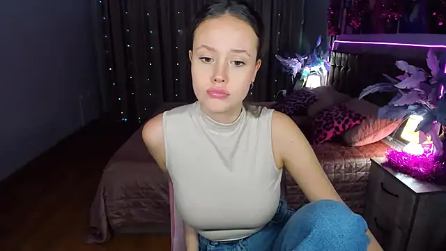 BeatriceShine's cam snapshot