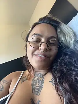 lolafairytail's cam snapshot