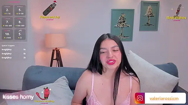 ValeriaRossi_'s cam snapshot