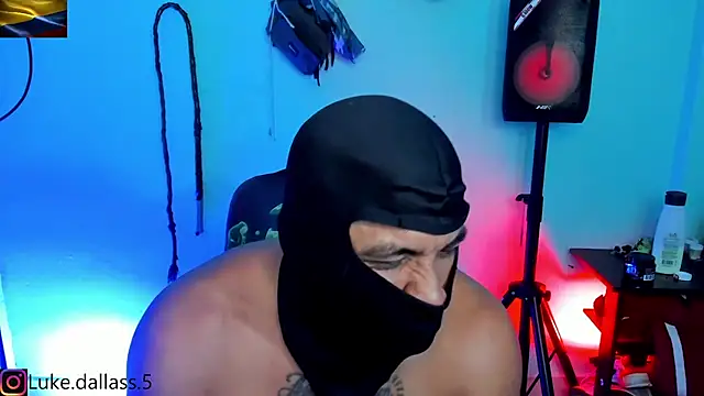 zeus_7777 live sex cam