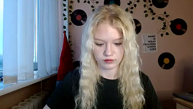 Aria__Moon's cam snapshot