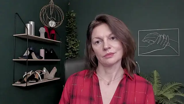 VivianWILD's cam snapshot