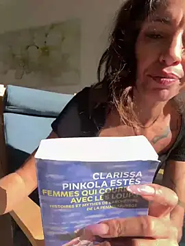 Amani_thewolf's cam snapshot