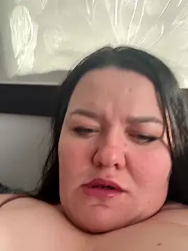 SunnyLeila2101's cam snapshot