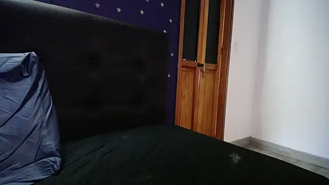 yuyis_15's cam snapshot