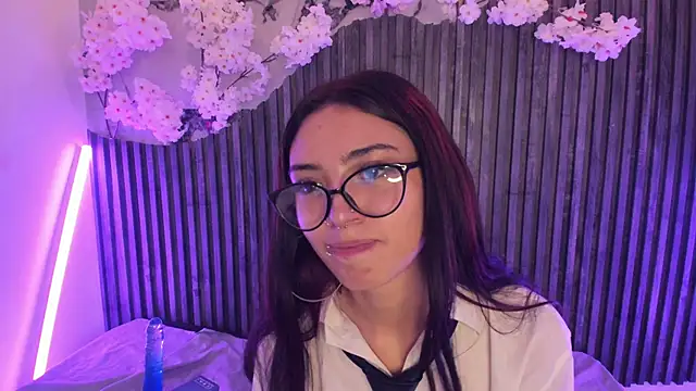 Molly_Bms_'s cam snapshot