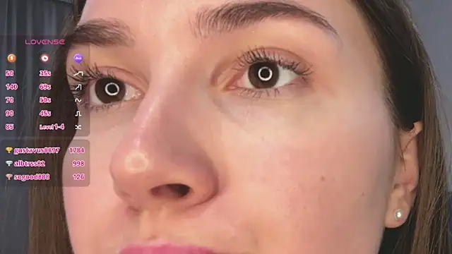 SepiahLune's cam snapshot