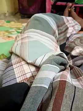 Tamilpayan09876 live sex cam