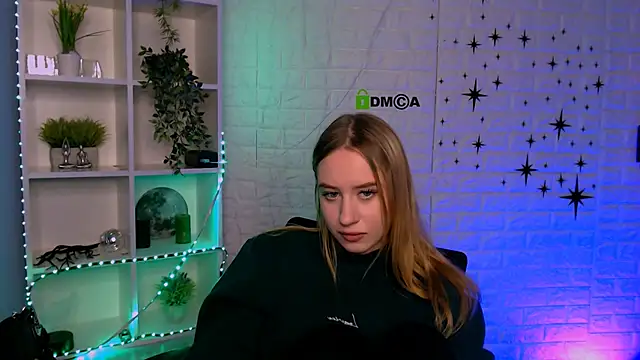 molly_lesser's cam snapshot