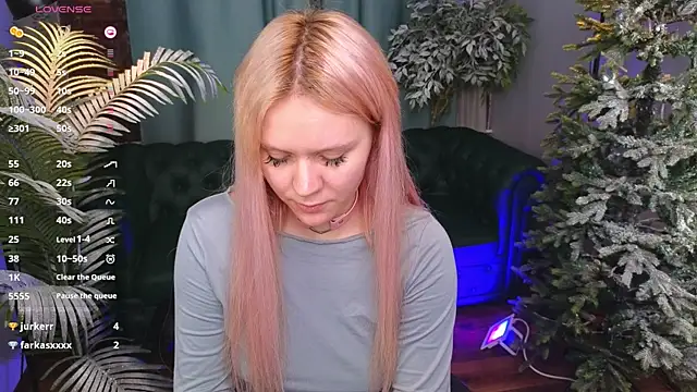 kitten_murray_'s cam snapshot