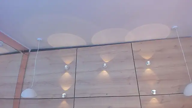 martina_touss's cam snapshot