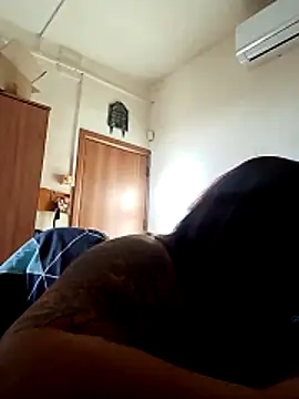 hottyskull's cam snapshot