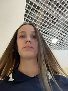 ElliRose live sex cam