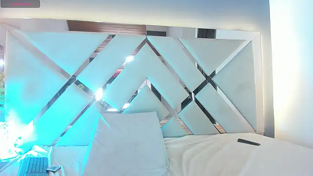 AnnieeStone's cam snapshot