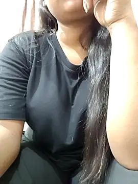 MohiniHott live sex cam